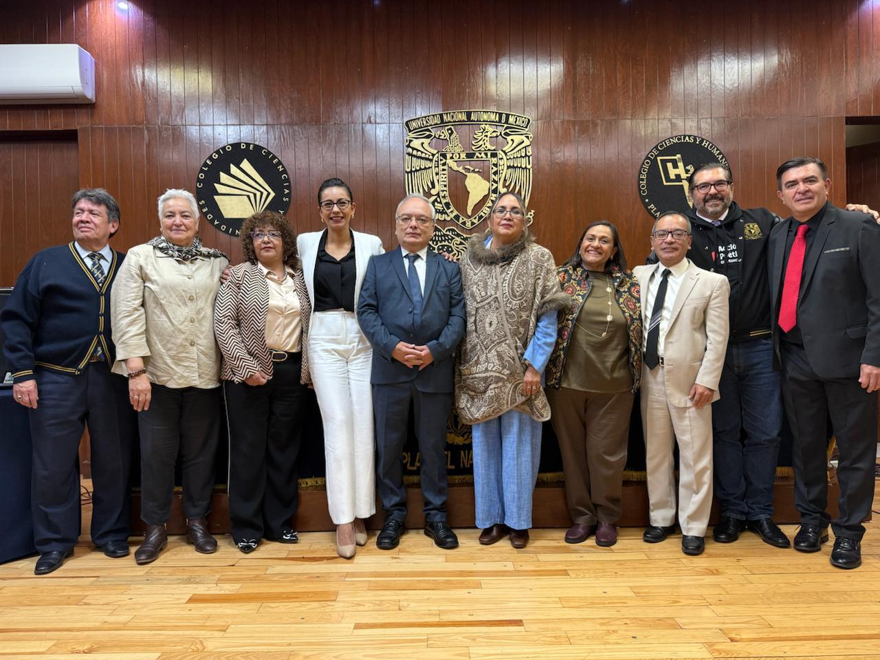 Funcionarios toma de protesta nueva dirección plantel Naucalpan