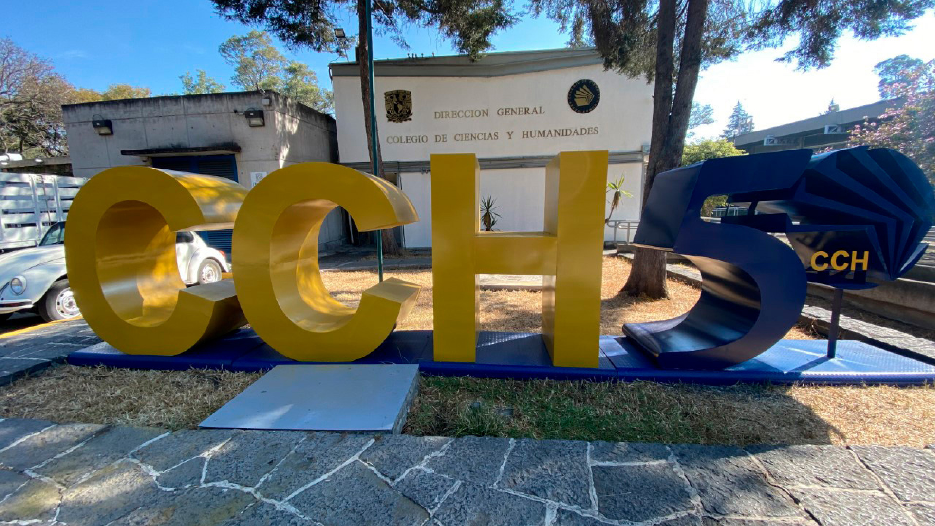 Identidad Institucional Gaceta Del Colegio De Ciencias Y Humanidades